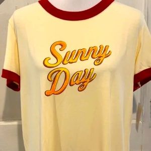 Lularoe liv Sunny days t shirt